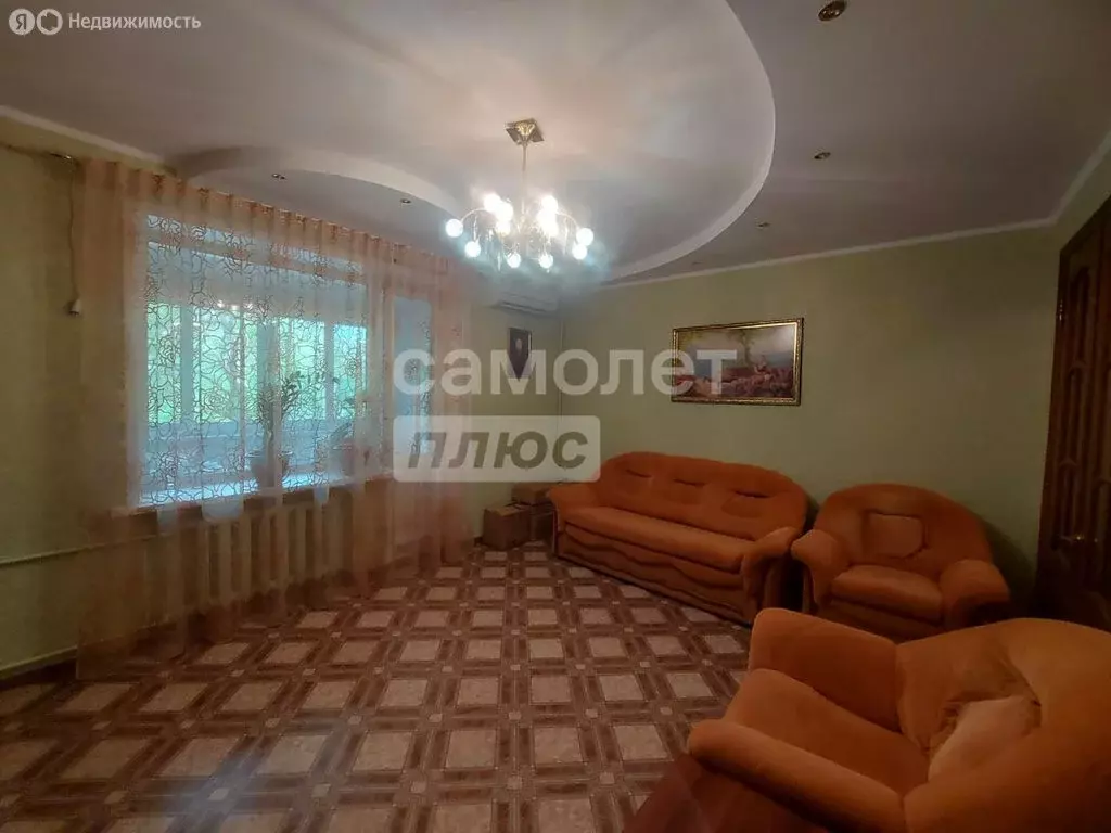 3-комнатная квартира: Астрахань, улица Водников, 13 (64.5 м) - Фото 1