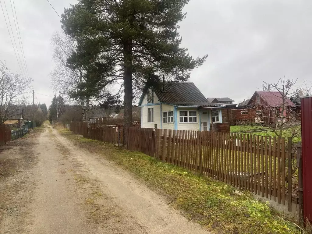 Дом в Коми, Сыктывдинский район, Лэзым муниципальное образование, д. ... - Фото 1