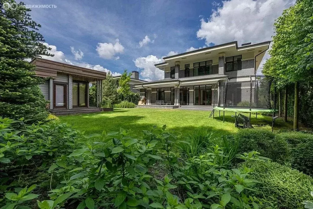 Дом в деревня Чесноково, КП Ренессанс парк (413.4 м) - Фото 1