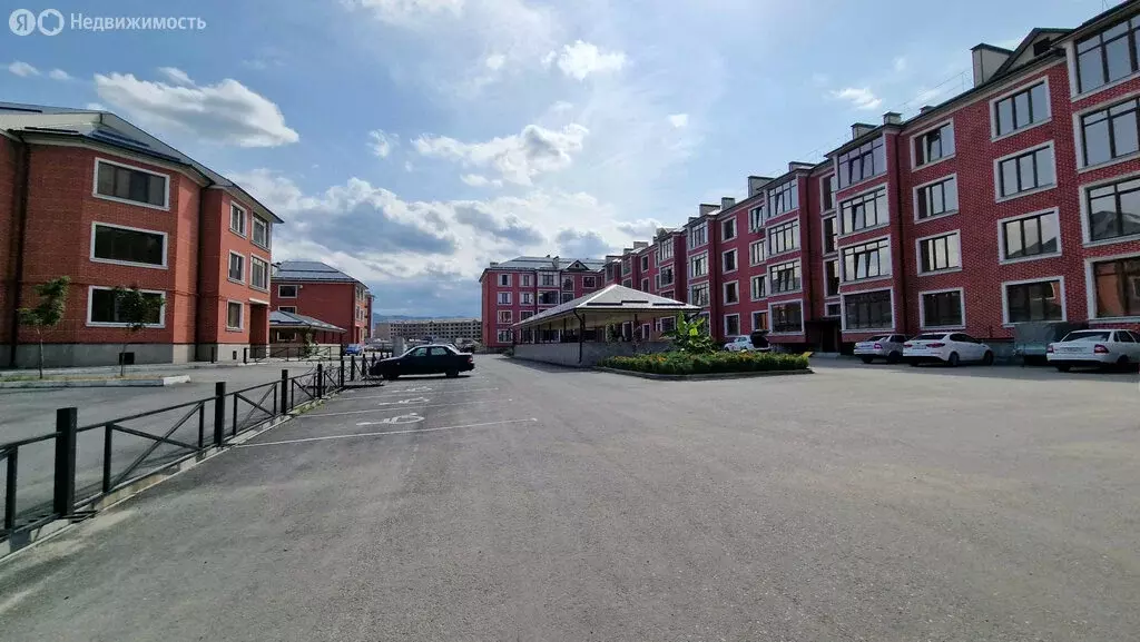 2-комнатная квартира: Нальчик, улица Шогенова, 55к24 (62 м) - Фото 0