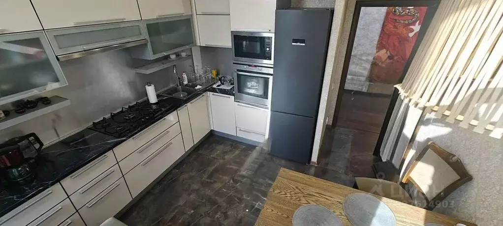 2-к кв. Санкт-Петербург просп. Римского-Корсакова, 57 (65.0 м) - Фото 0