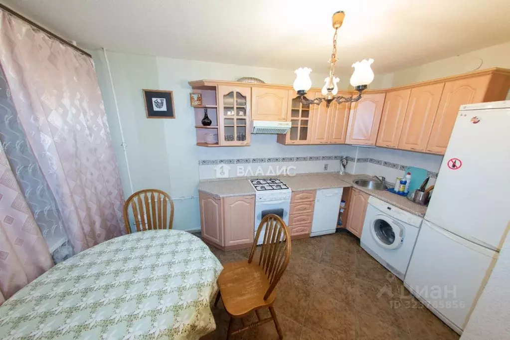 3-к кв. Владимирская область, Владимир ул. Диктора Левитана, 49 (66.0 ... - Фото 1