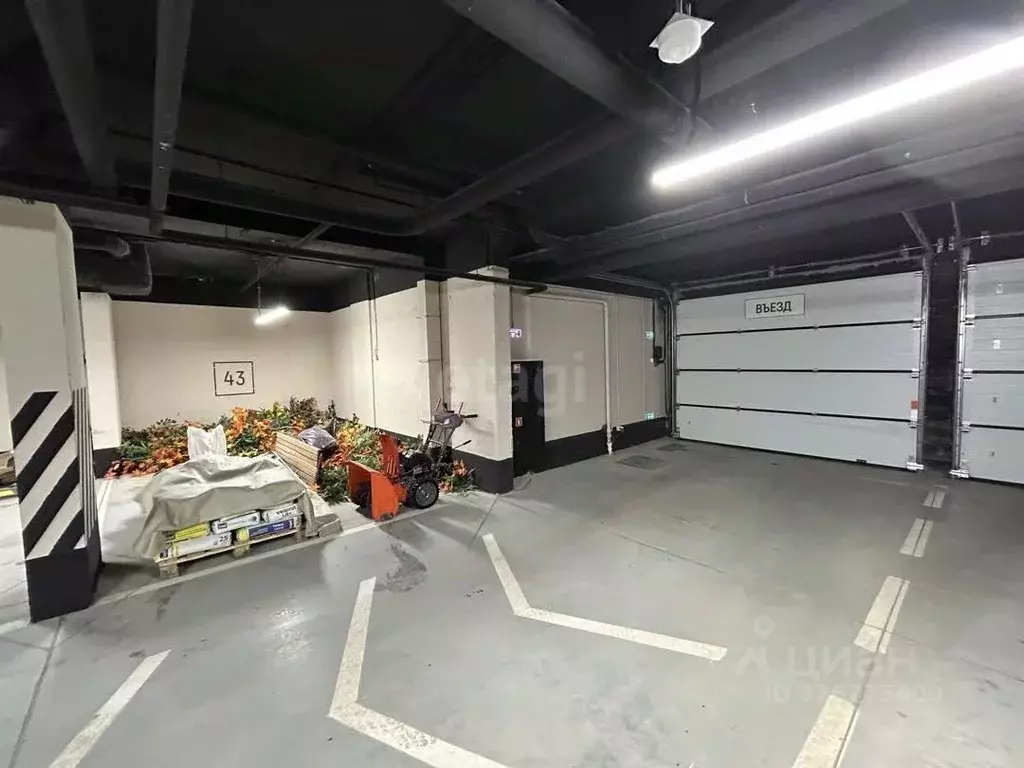 Гараж в Тюменская область, Тюмень ул. Братьев Бондаревых, 1 (17 м) - Фото 2