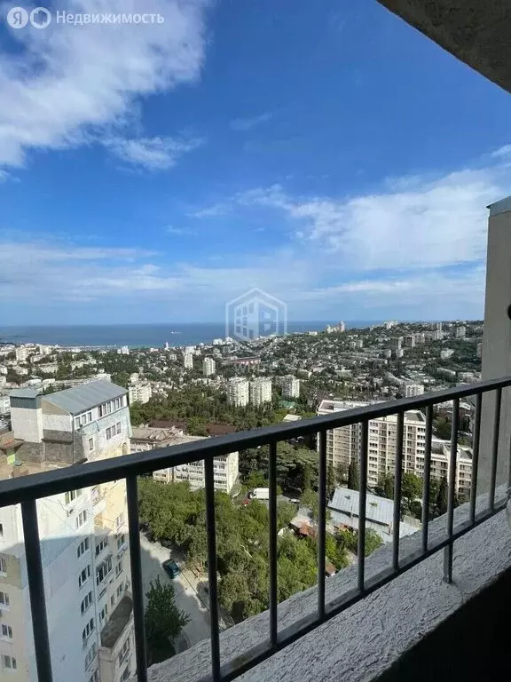 1-комнатная квартира: Ялта, улица Крупской, 52 (55.6 м) - Фото 2