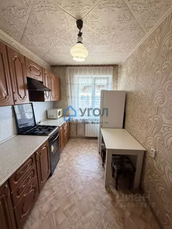 2-к кв. Самарская область, Нефтегорск ул. Нефтяников, 46 (50.4 м) - Фото 1