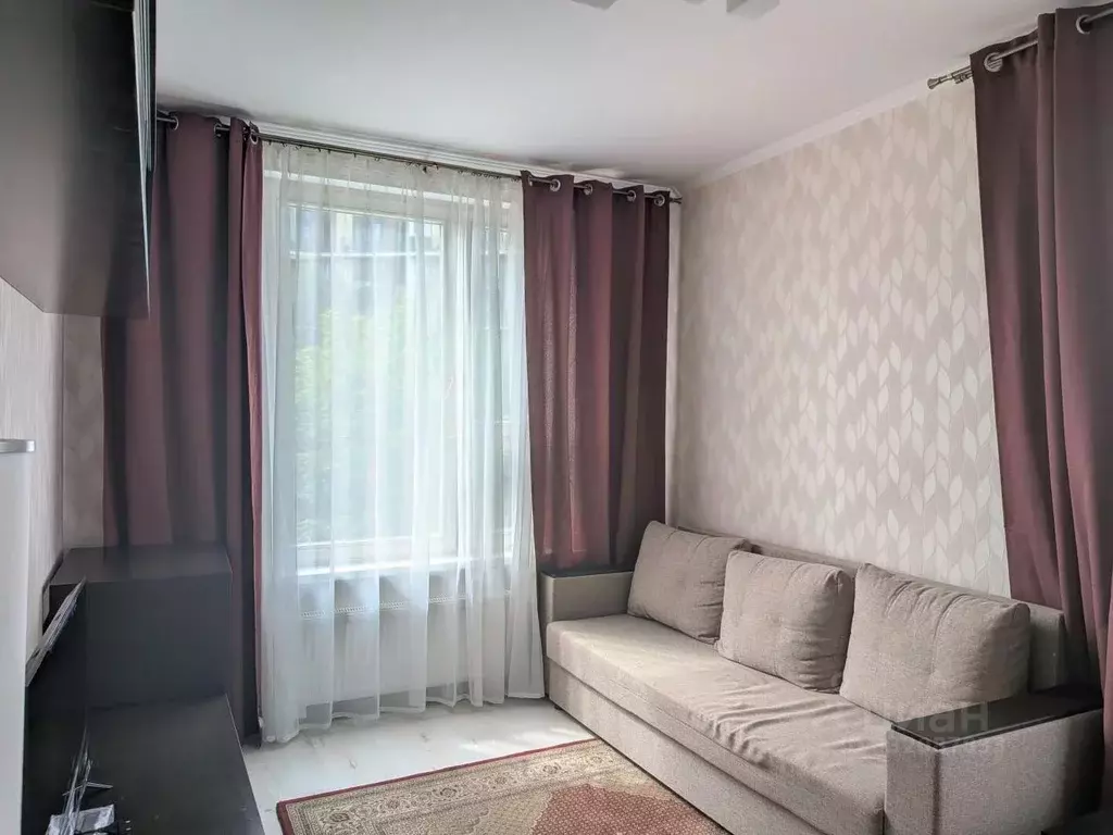 2-к кв. Москва пос. Коммунарка, ул. Бачуринская, 13 (41.3 м) - Фото 1