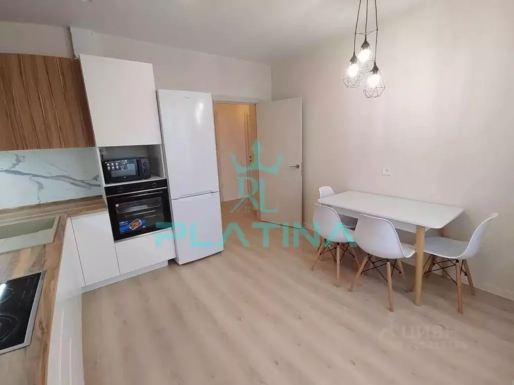 2-к кв. Татарстан, Казань ул. Серова, 50к1 (70.0 м) - Фото 2