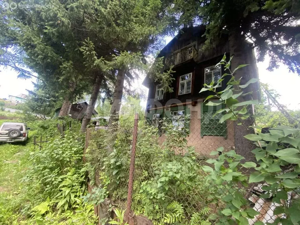 Дом в Раздольненский сельсовет, посёлок Комаровка (120 м) - Фото 1