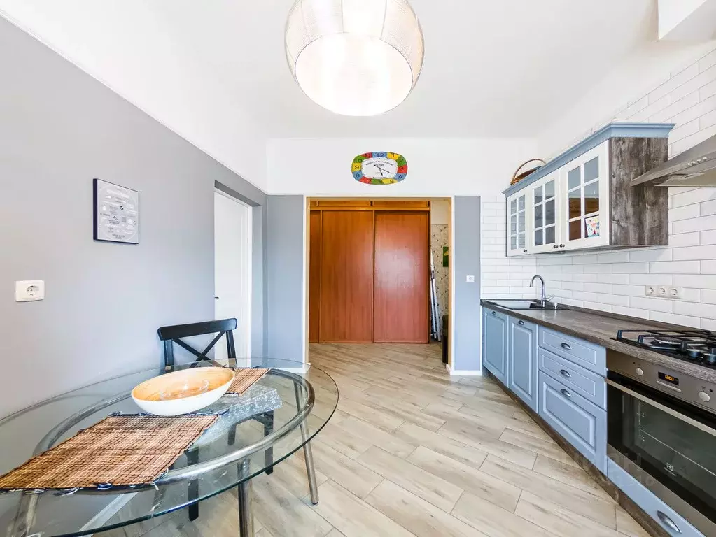 1-к кв. Свердловская область, Екатеринбург ул. Барвинка, 14 (38.4 м) - Фото 2