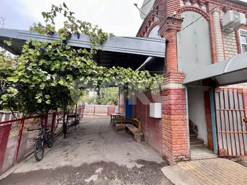 Дом в Краснодарский край, Новокубанск Рябиновый пер., 12 (111 м) - Фото 2