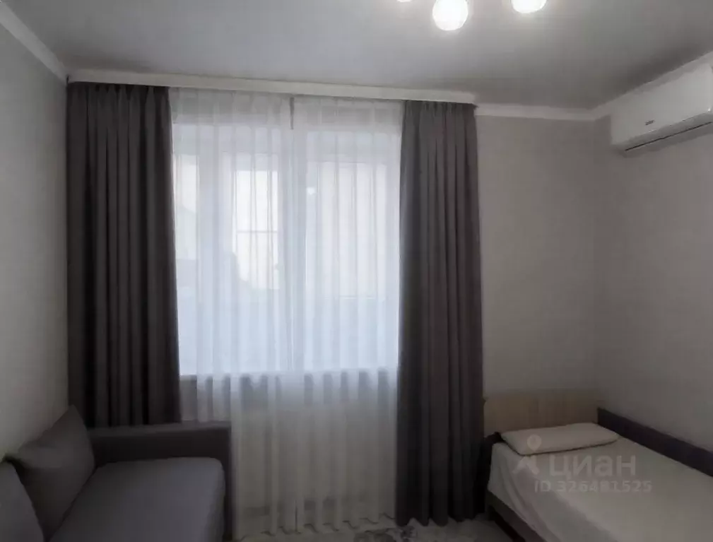 Студия Ростовская область, Ростов-на-Дону Батуринская ул., 169 (22.0 ... - Фото 1