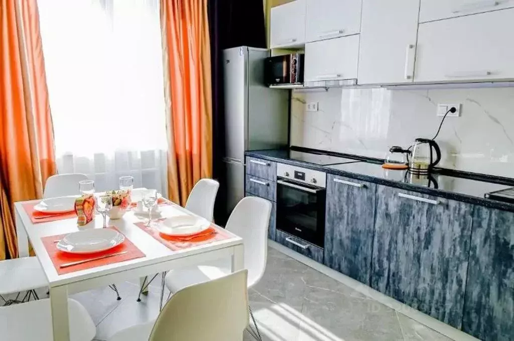 2-к кв. Татарстан, Казань ул. Павлюхина, 108Б (85.0 м) - Фото 0