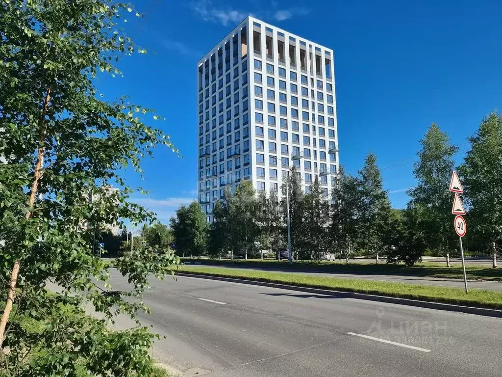 Офис в Ханты-Мансийский АО, Сургут Комсомольский просп., 52 (54 м) - Фото 1