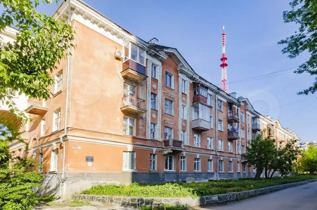 Комната 13 м в 3-к., 1/4 эт. - Фото 0