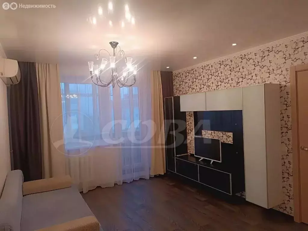 1-комнатная квартира: Тюмень, микрорайон Мыс, улица Малиновского, 6А ... - Фото 1