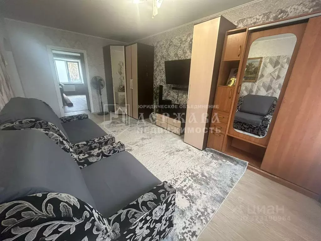 2-к кв. Кемеровская область, Кемерово просп. Шахтеров, 46 (44.3 м) - Фото 1