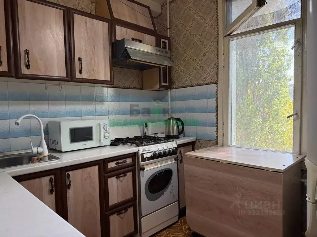 4-к кв. Саратовская область, Балаково ул. Набережная Леонова, 23 (48.6 ... - Фото 0