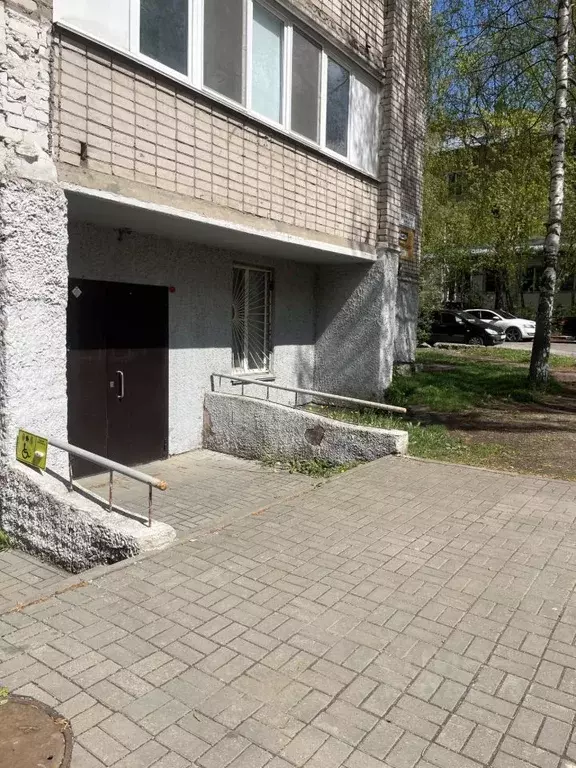 Помещение свободного назначения в Кировская область, Киров ул. ... - Фото 1