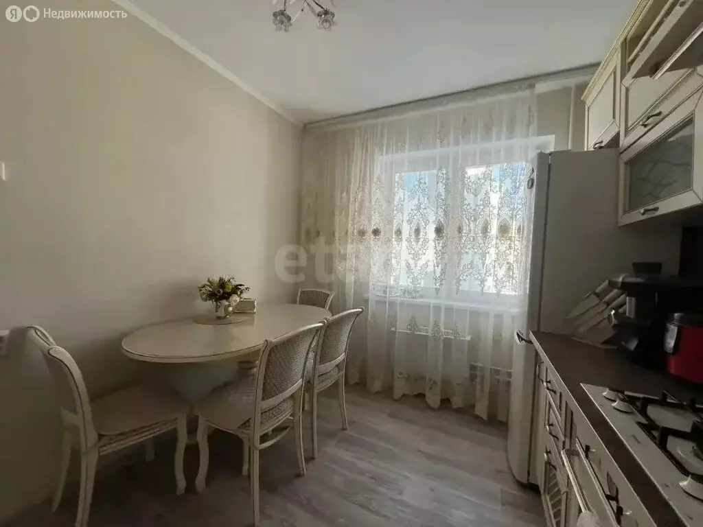 2-комнатная квартира: Саранск, улица Сураева-Королёва, 3 (65 м) - Фото 1