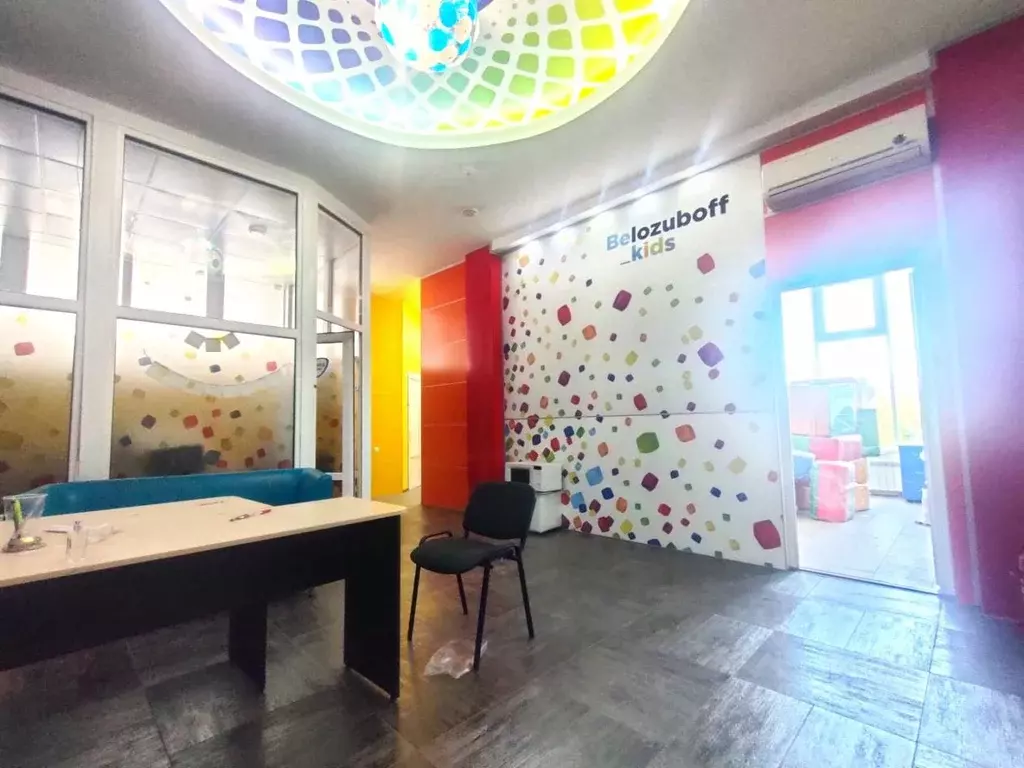 Помещение свободного назначения в Саратовская область, Саратов ул. ... - Фото 1