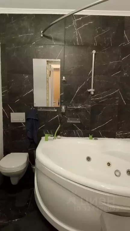 2-к кв. Ленинградская область, Мурино Всеволожский район, ул. ... - Фото 1