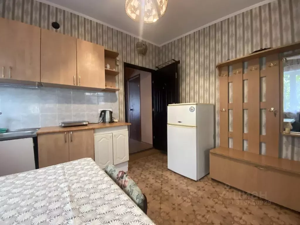 2-к кв. Крым, Ялта ул. Красноармейская, 10 (50.0 м) - Фото 1