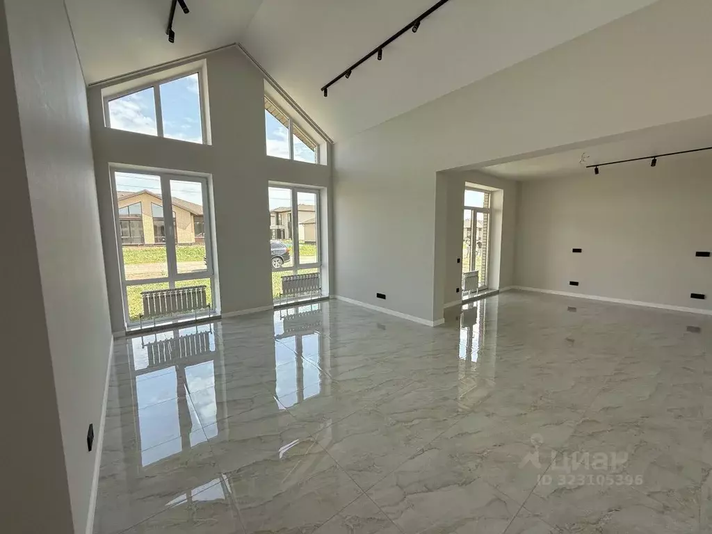 Дом в Татарстан, Лаишевский район, Большекабанское с/пос, с. Большие ... - Фото 0