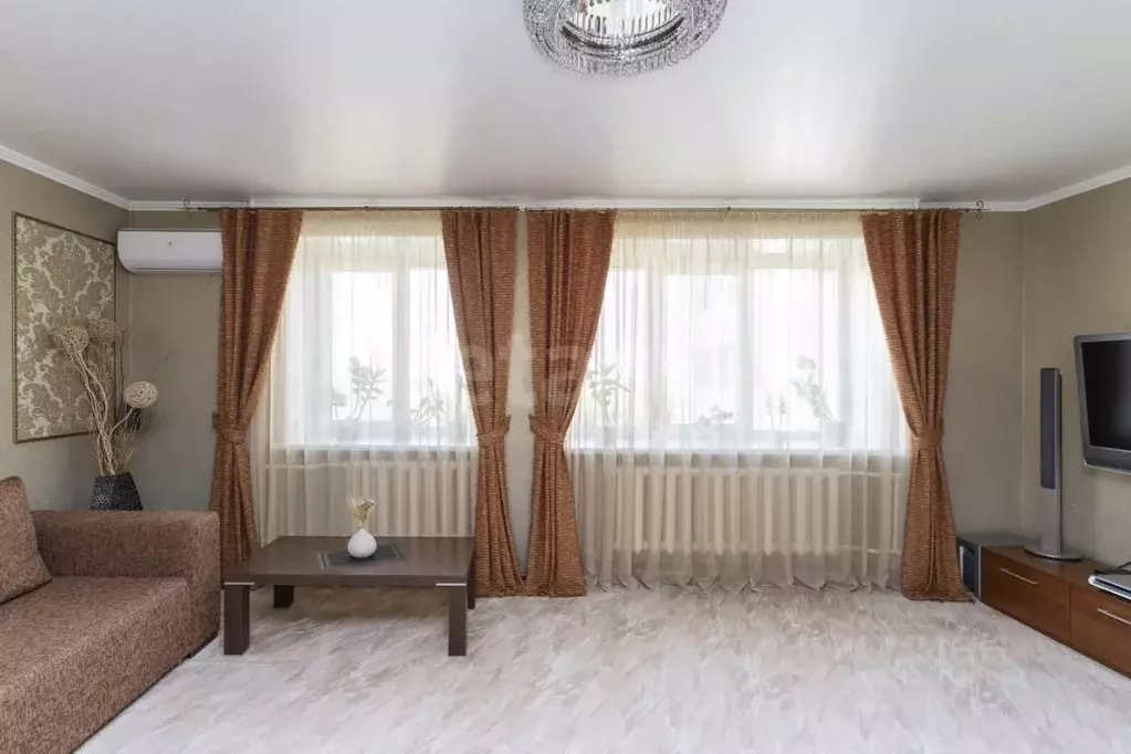 1-к кв. Тюменская область, Тюмень ул. Мельникайте, 129/1 (48.8 м) - Фото 1