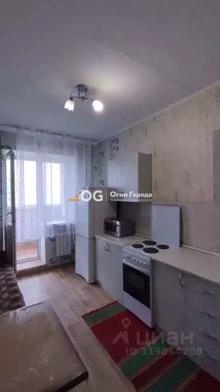 1-к кв. Брянская область, Брянск ул. Горбатова, 10 (51.0 м) - Фото 0