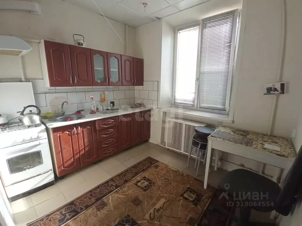 2-к кв. Владимирская область, Ковров просп. Ленина, 18 (58.0 м) - Фото 0