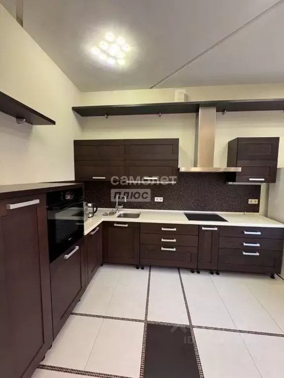 3-к кв. Челябинская область, Челябинск ул. Маркса, 73 (116.0 м) - Фото 1