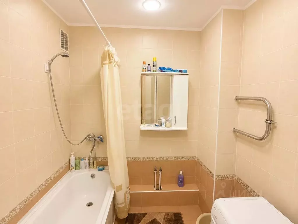 1-к кв. Иркутская область, Иркутск ул. Розы Люксембург, 118/3 (40.1 м) - Фото 1