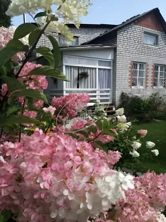 Дом в Калужская область, Перемышльский муниципальный округ, Большие ... - Фото 1