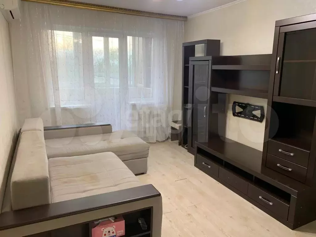 1-к. квартира, 32 м, 5/5 эт. - Фото 1