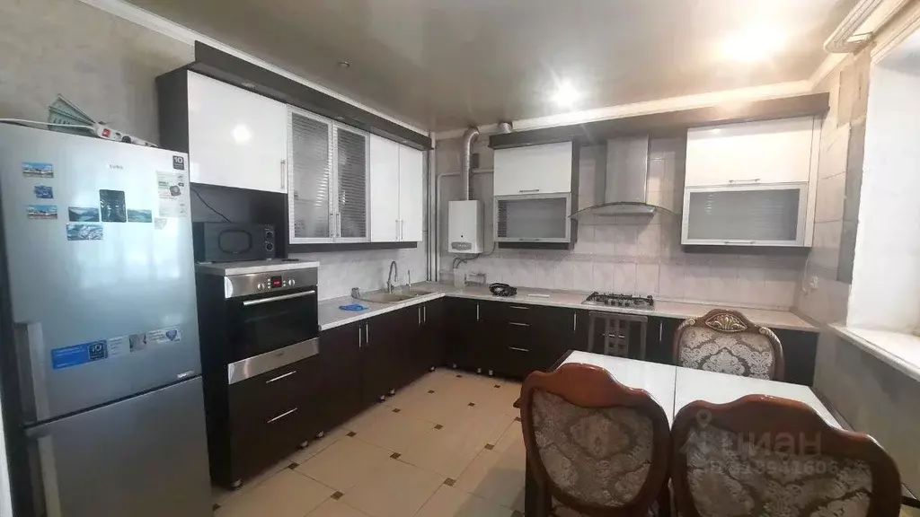 Дом в Краснодарский край, Армавир ул. Тургенева, 257 (170 м) - Фото 1