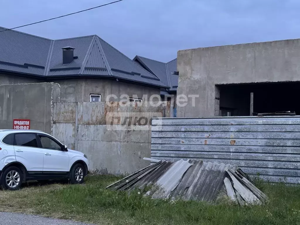Дом в Кабардино-Балкария, Нальчик городской округ, с. Адиюх ш. ... - Фото 1
