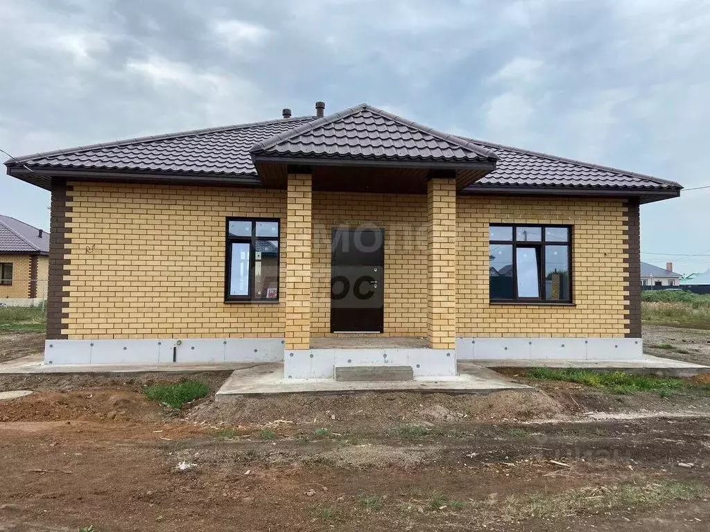 Дом в Оренбургская область, Оренбург городской округ, пос. ... - Фото 1