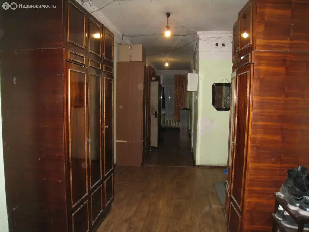 7-комнатная квартира: Санкт-Петербург, улица Партизана Германа, 32к2 ... - Фото 2