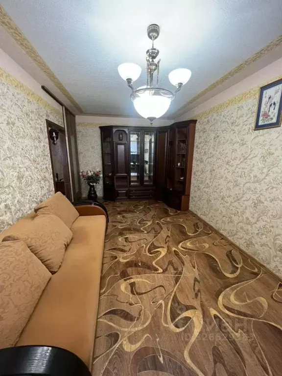 3-к кв. Липецкая область, Липецк ул. М. Горького, 13 (65.0 м) - Фото 1