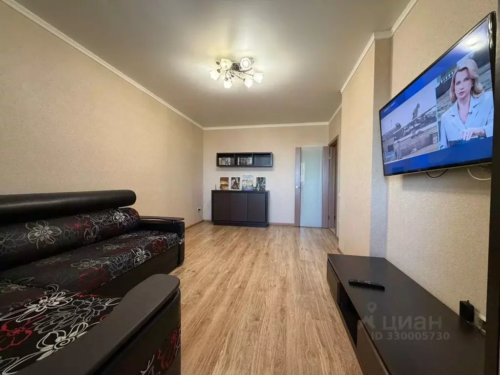2-к кв. Татарстан, Казань ул. Декабристов, 89в (70.0 м) - Фото 0