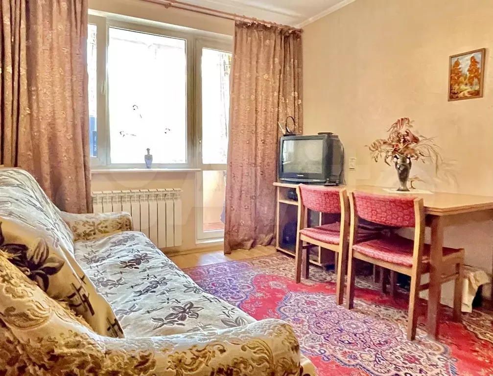 2-к. квартира, 50м, 2/9эт. - Фото 1