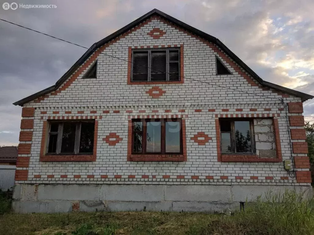Дом в Белгородская область, рабочий посёлок Прохоровка, улица Согласия ... - Фото 1
