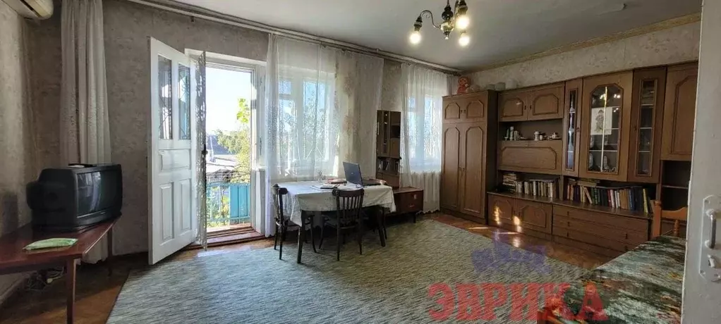 3-к кв. Краснодарский край, Крымск ул. Вавилова (53.0 м) - Фото 0