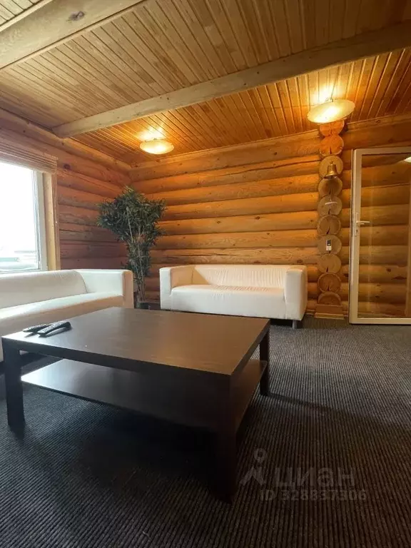 Коттедж в Пермский край, пос. Ильинский ул. 50 лет Октября, 93 (210 м) - Фото 1