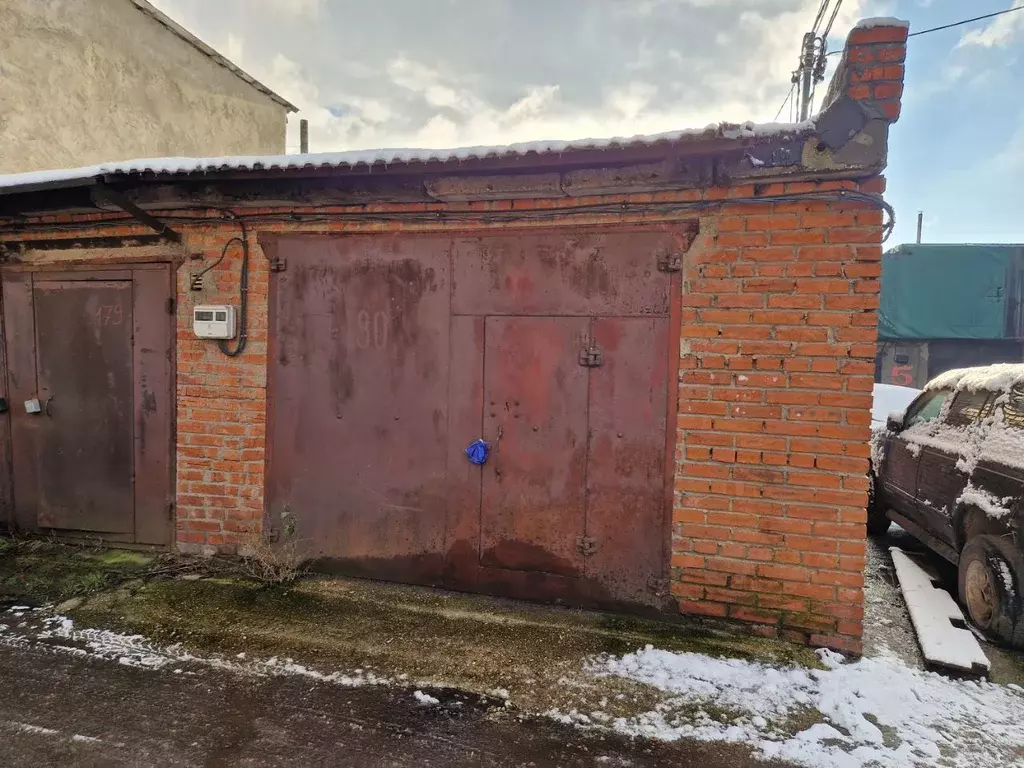 Гараж в Москва ул. Адмирала Корнилова, 64с180 (40 м) - Фото 1