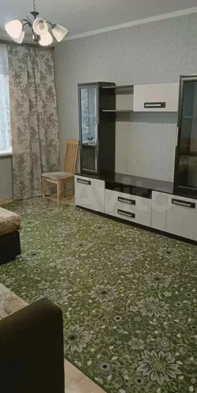 1-к. квартира, 35 м, 6/9 эт. - Фото 0