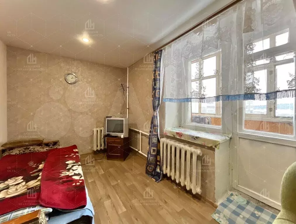 Квартира-студия, 13,6м, 8/9эт. - Фото 1