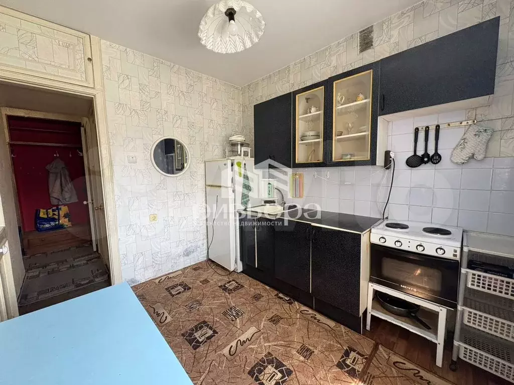 2-к. квартира, 50 м, 1/9 эт. - Фото 0
