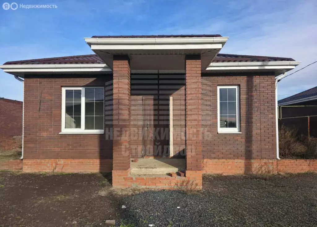 Дом в Неклиновский район, село Новобессергеневка (95 м) - Фото 1