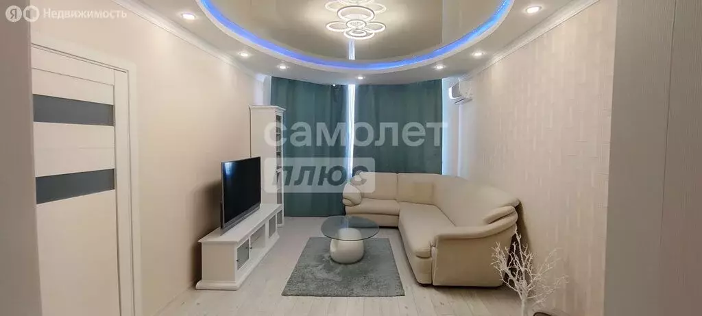 2-комнатная квартира: Ставрополь, улица Пирогова, 72 (62.7 м) - Фото 0